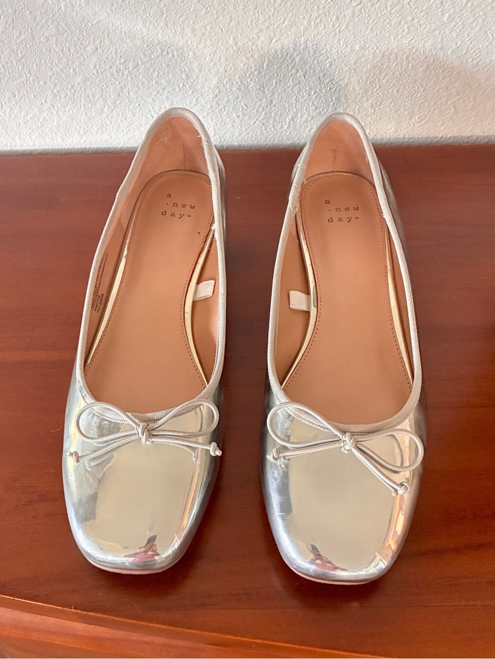 A New Day Metallic Silver Bow Square-Toe Flats